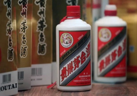 本溪茅台酒回收本溪市场风云突变：昔日“液体黄金”现价跌回收难