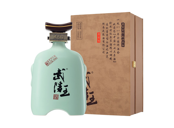本溪武陵酒武陵王回收武陵王文王/武王53度500ml礼盒装行情价格