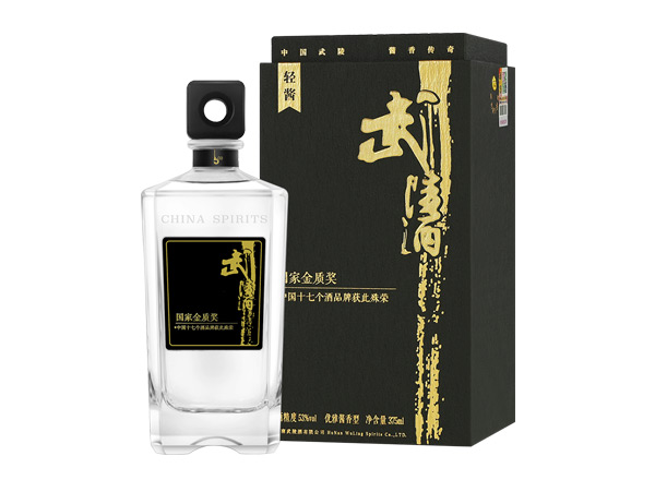 本溪上门回收武陵酒轻酱53度375ml国家金质奖礼盒装