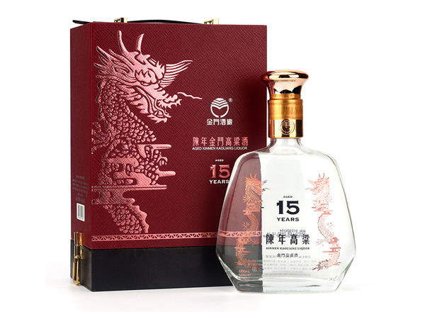 本溪金门高粱酒回收陈年金门高粱酒15年陈年高粱老酒56度600ml礼盒装年份酒收购