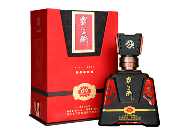 本溪石花霸王醉回收霸王醉君享70度白酒礼盒