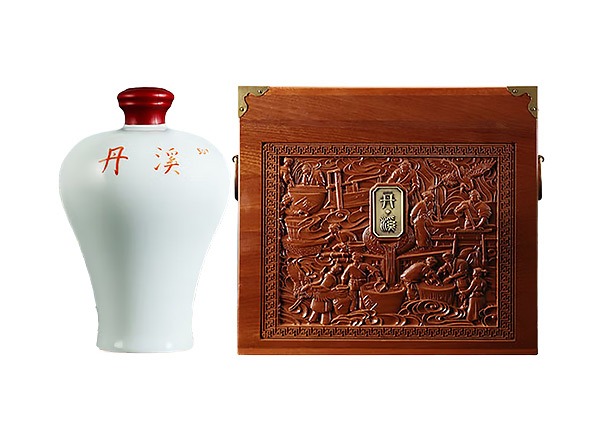 本溪丹溪黄酒回收丹溪50年+陈酿红曲酒