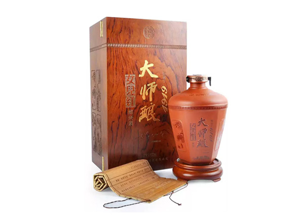 本溪女儿红回收绍兴黄酒女儿红四十年大师酿1919花雕酒紫砂坛600ml木盒礼盒装