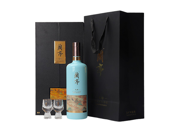 本溪会稽山黄酒回收兰亭大师三十年陈酿1L礼盒装绍兴黄酒